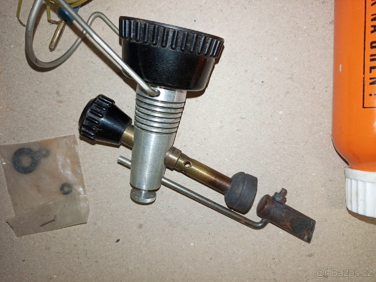 Sběratelská plynová páječka BUTAR – Kovodělný podnik Praha - 3