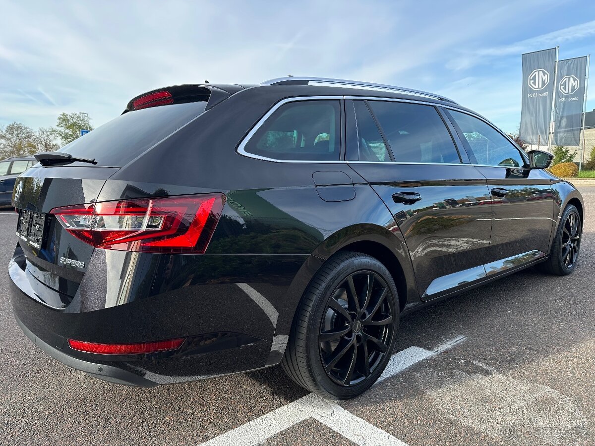 ŠKODA SUPERB 3 combi 2.0 tdi 140kw manuál webasto alcantara - 3