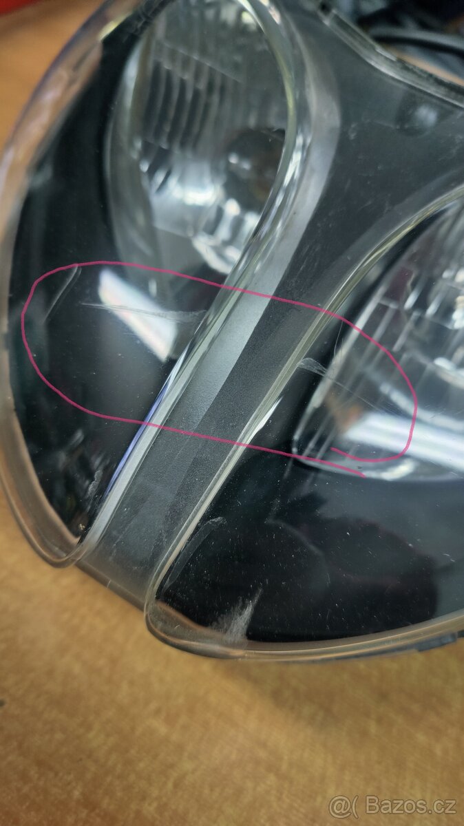 Světlo Honda X8R - 3