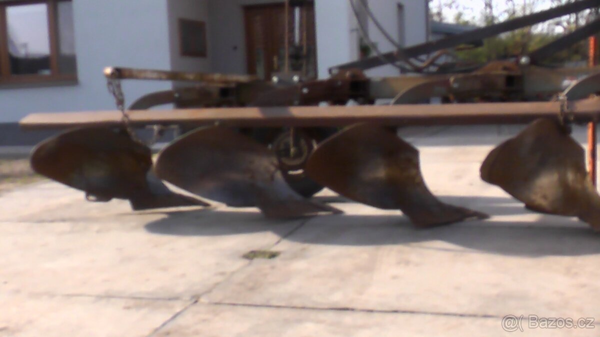 Roudnický pluh - čtverák - 3