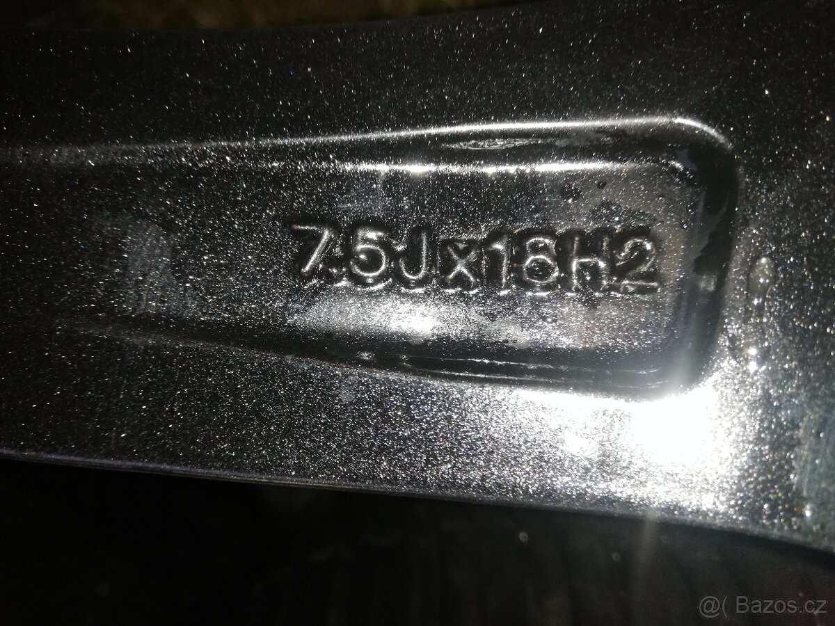 Alu 18" Škoda Octavia IV Perseus zimní 225/45/18 zánovní - 3