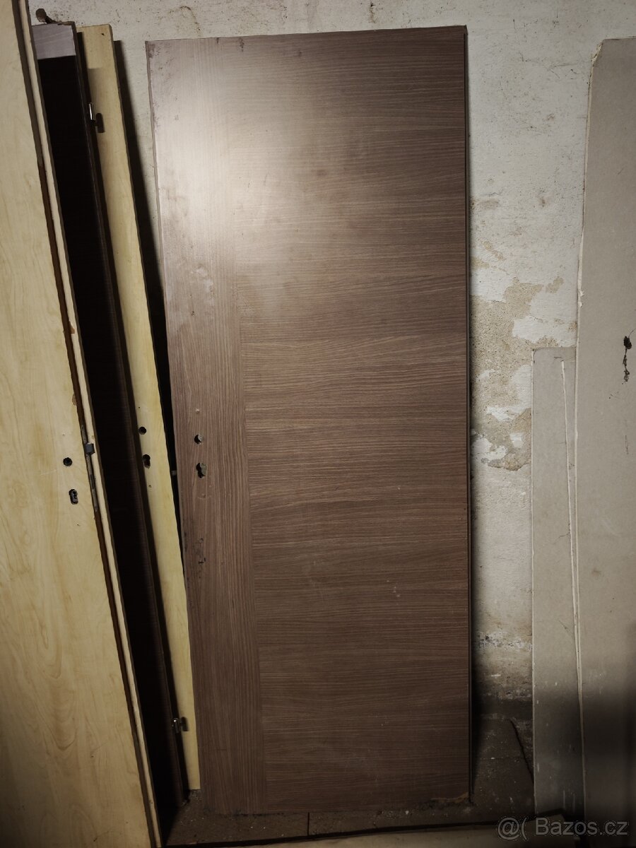 Dveře více druhů - 3