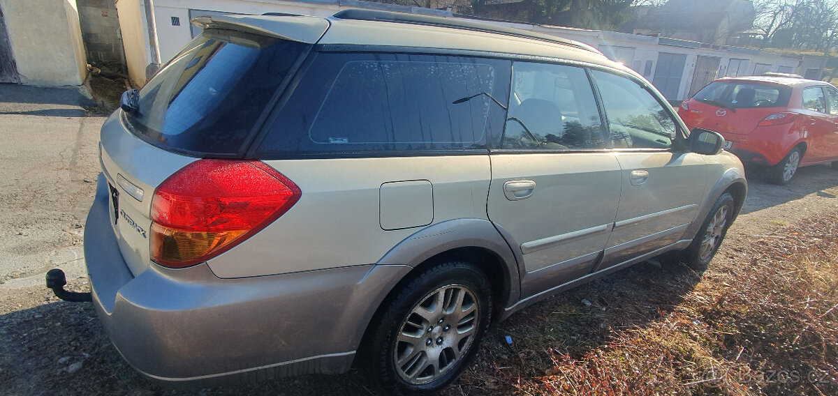 Subaru Outback 2004 - 3