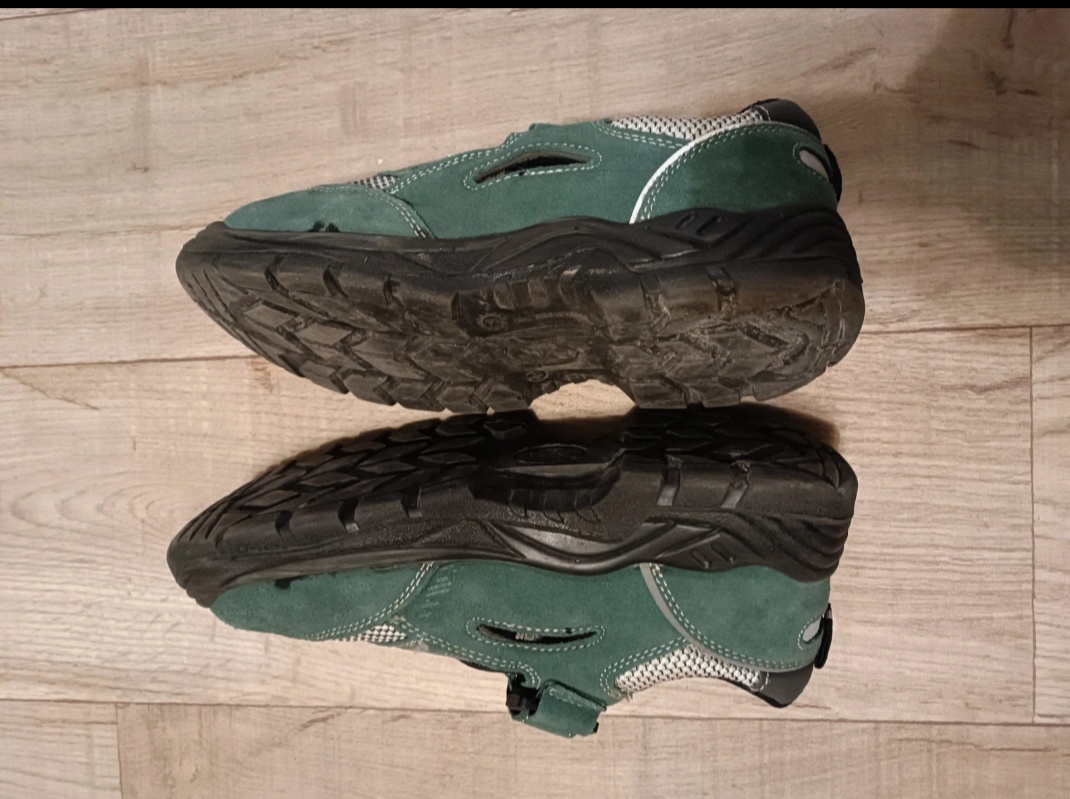 Pracovní obuv velikost 44 - 3