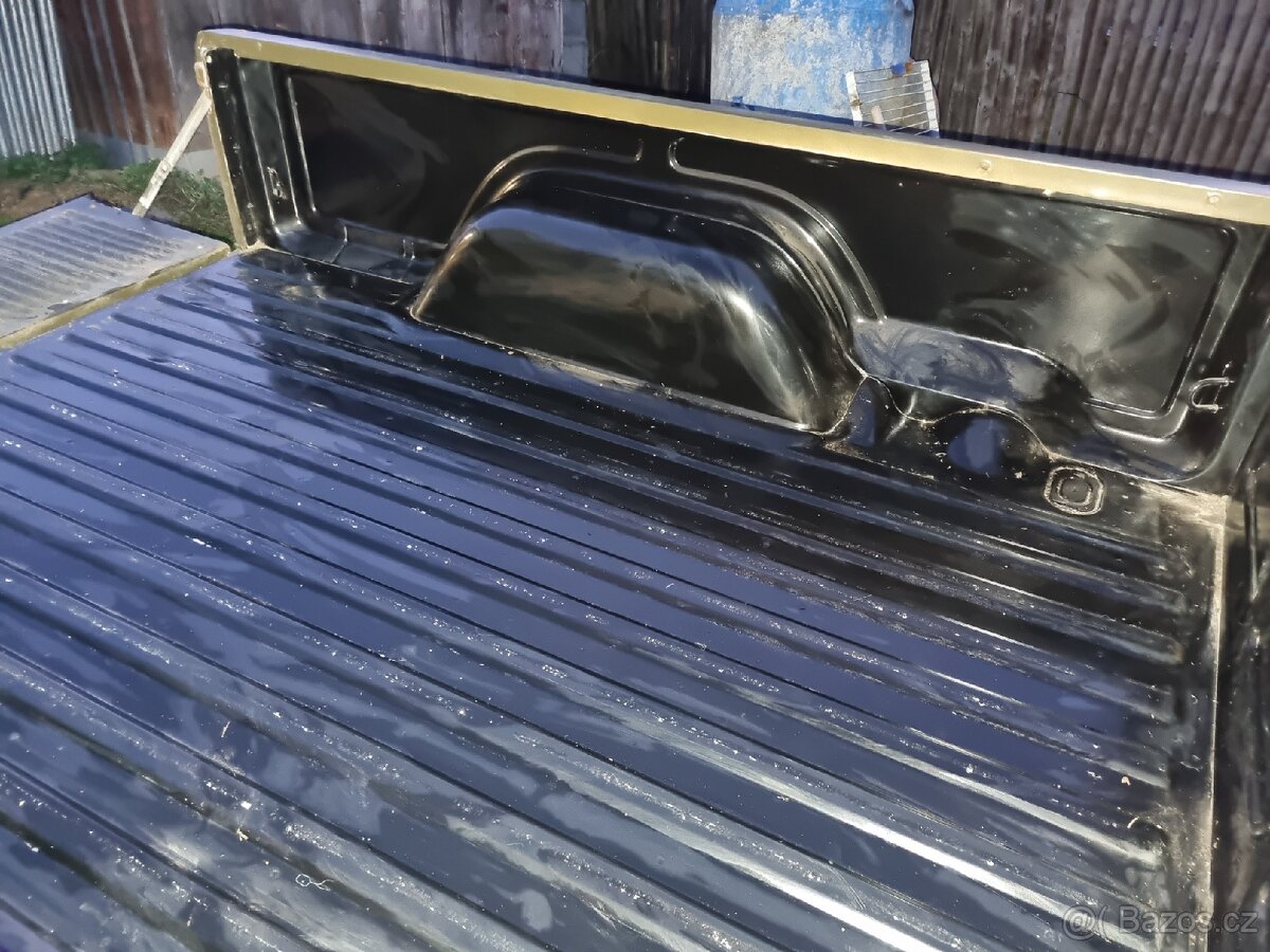 Prodam Jeep comanche MJ 4.0 4x4 - 3