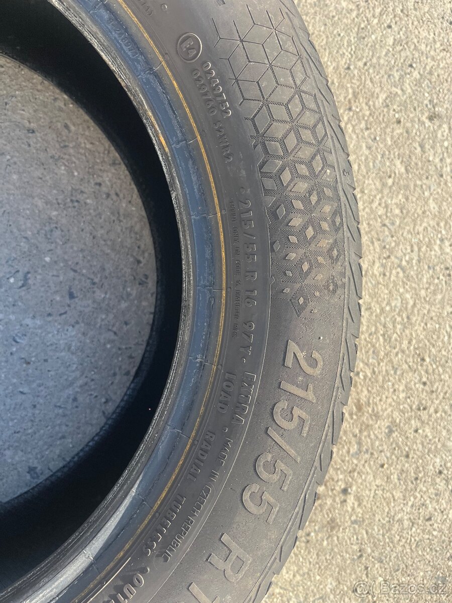 Pneu 215/55/16 - 3