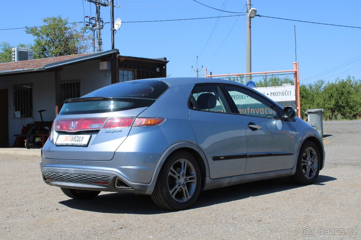 Honda Civic, 1,8 i DIG.KLIMA, VÝHŘEVY - 3