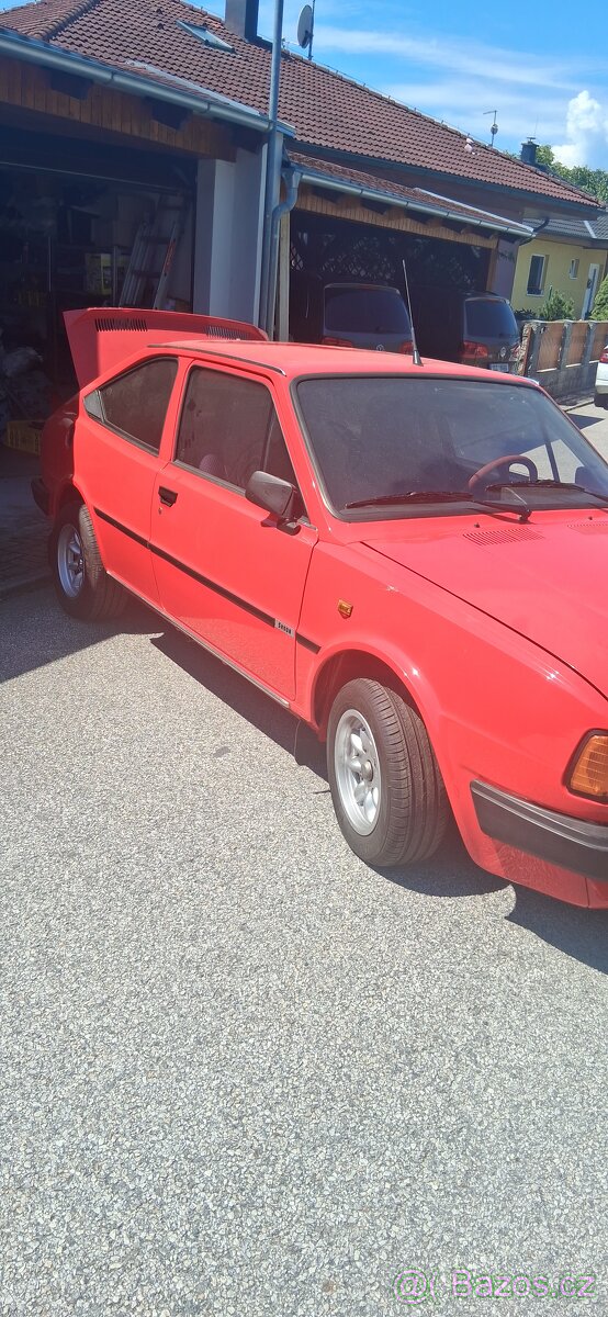 Prodej škoda 136 rapid - 3