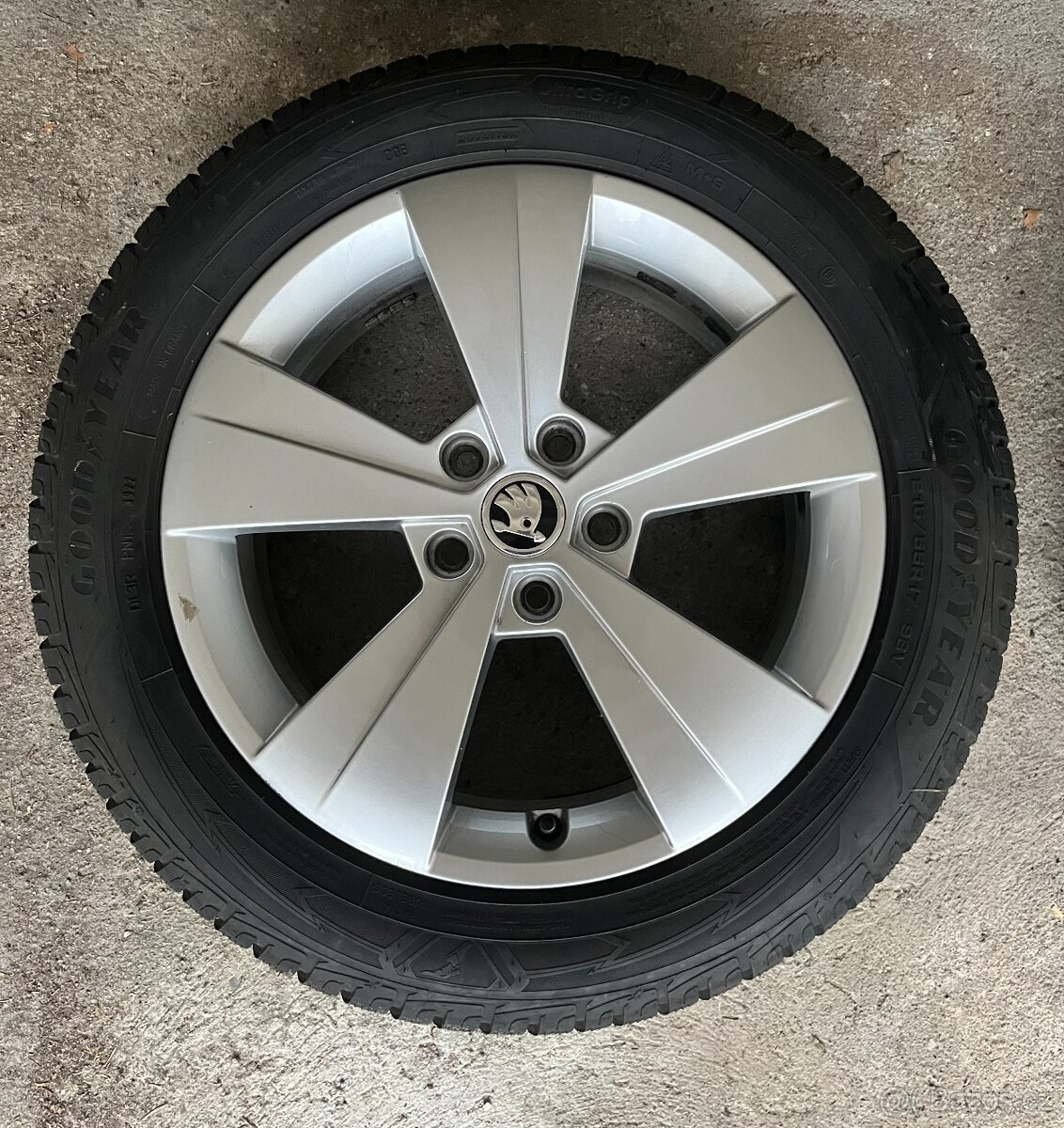 Zimní sada Alu kol Triton, 5x112 R17 - 3