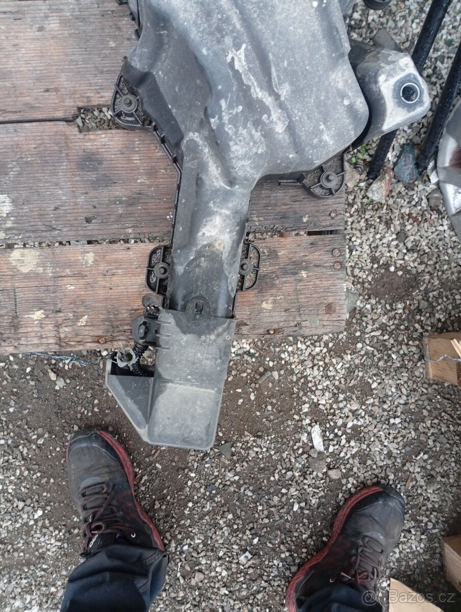 PEUGEOT 4007, C-CROSSER 2,2HDI 4HN NÁDRŽKA NA ADITIVA - 3