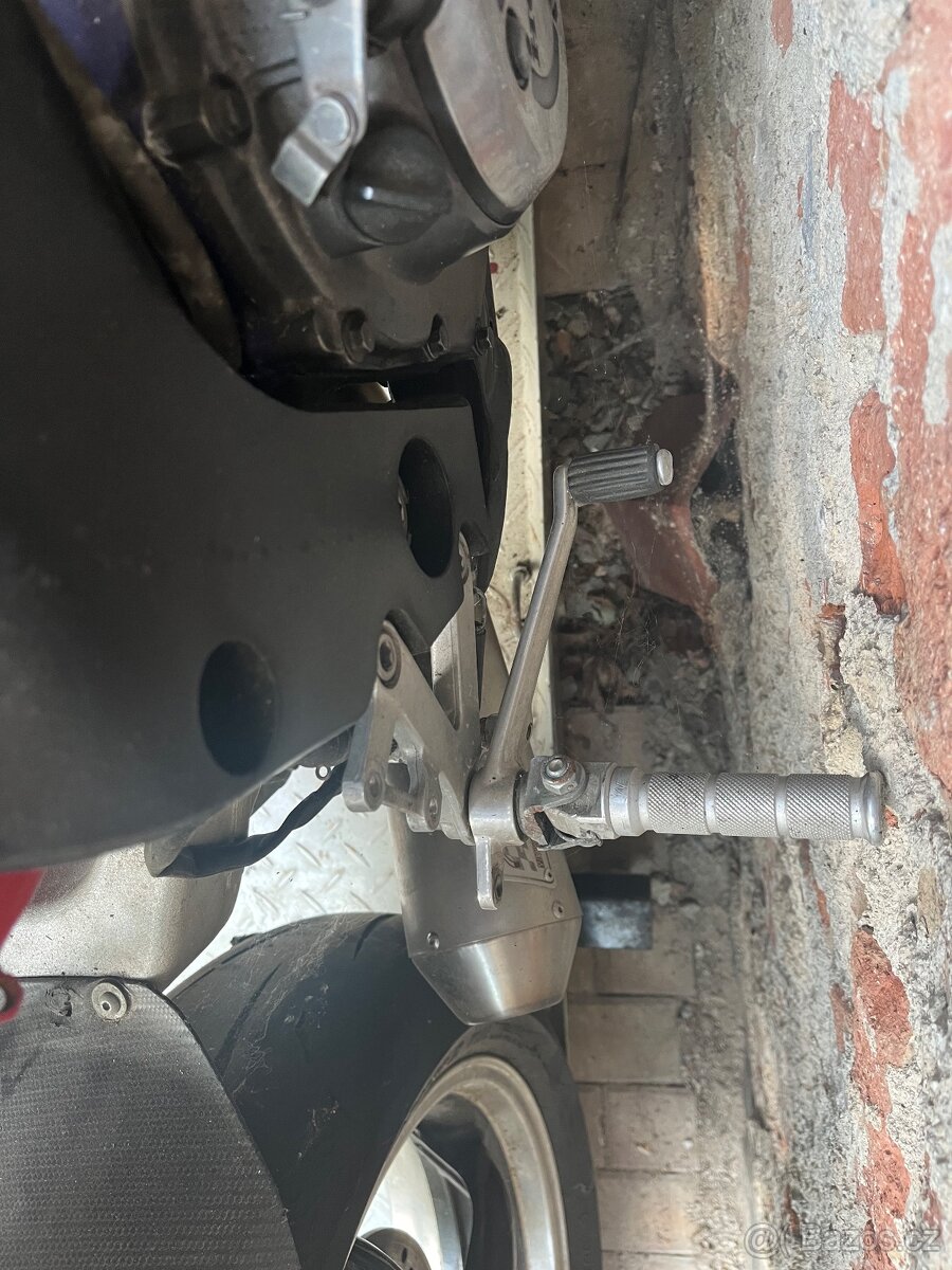 ND honda CBR 900RR rv 98 - 3