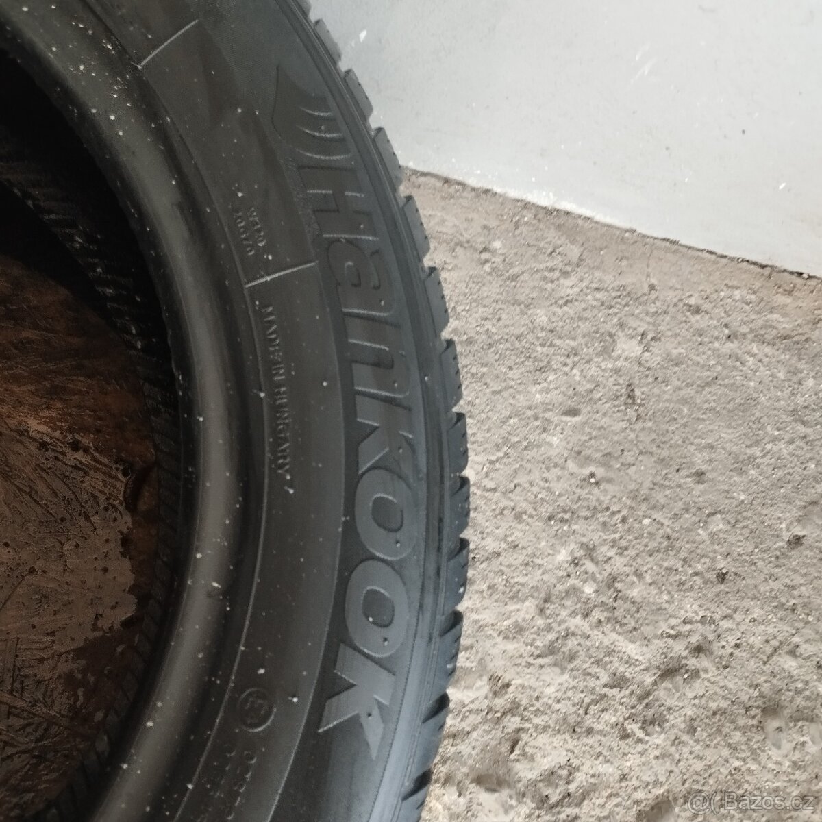 Zimní pneumatiky 205/55/17 Hankook - 3