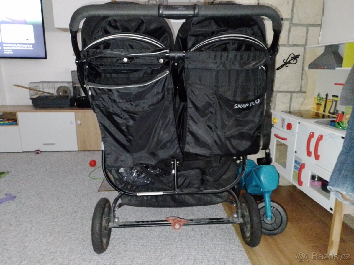 Kočár pro dvojčata...lehoučký - 3