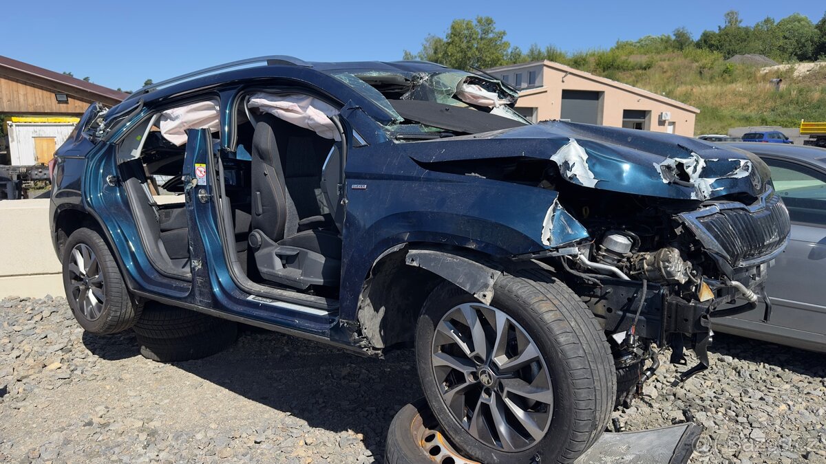 Škoda Karoq 2021 – karoserie / rám / díly - 3