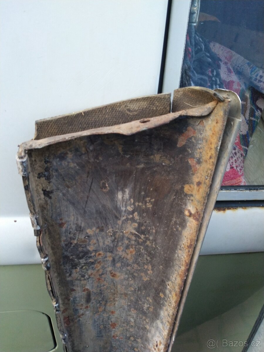 Prodám stupačky na VW brouk - 3