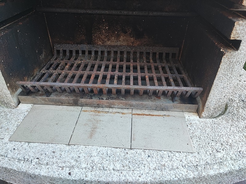 Zahradní betonový krb - 3