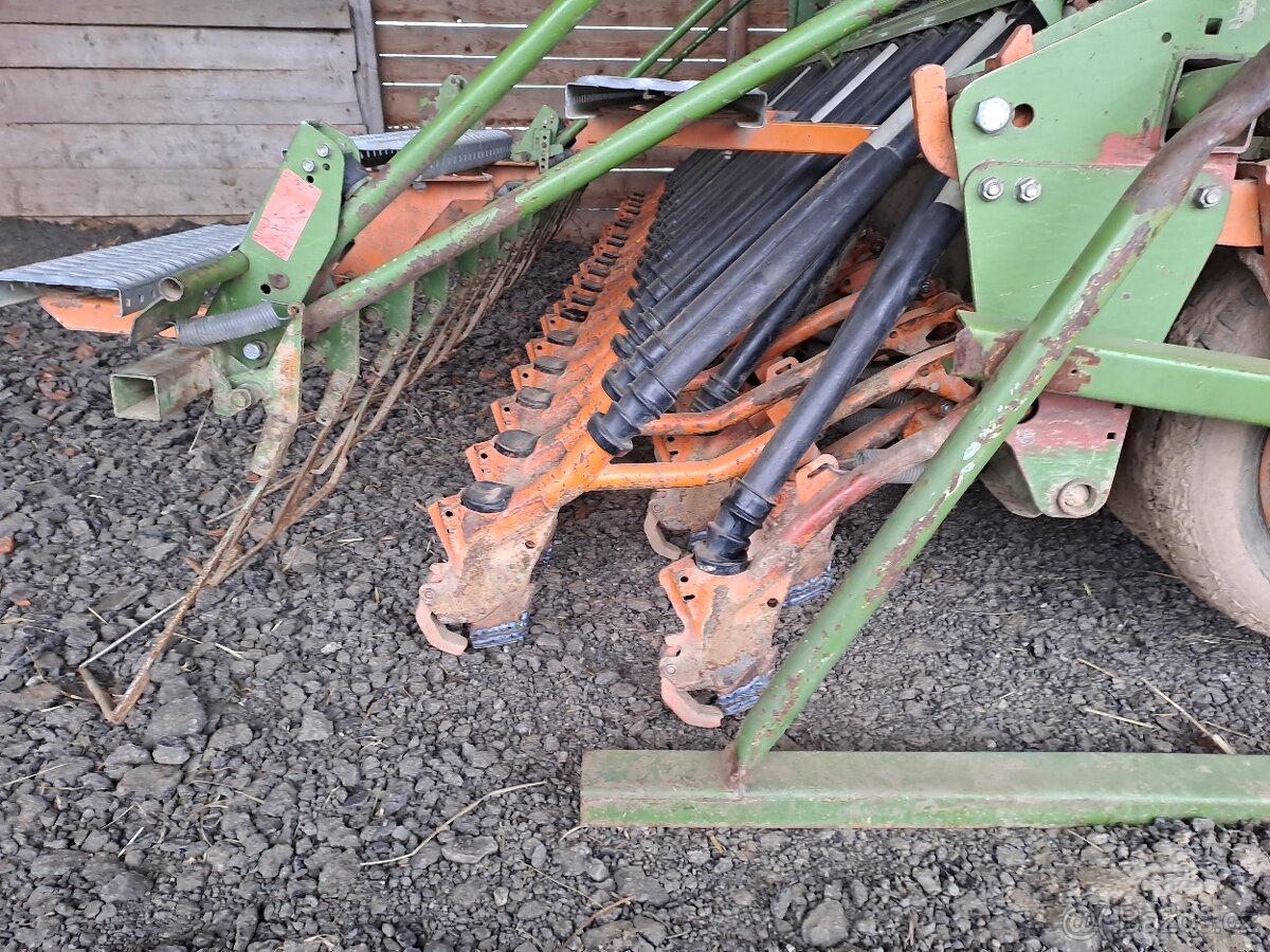 secí kombinace Amazone rp ad 402 - 3