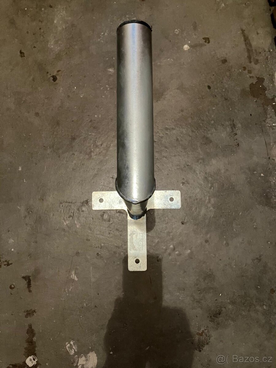 Drzak satelitni anteny - 3