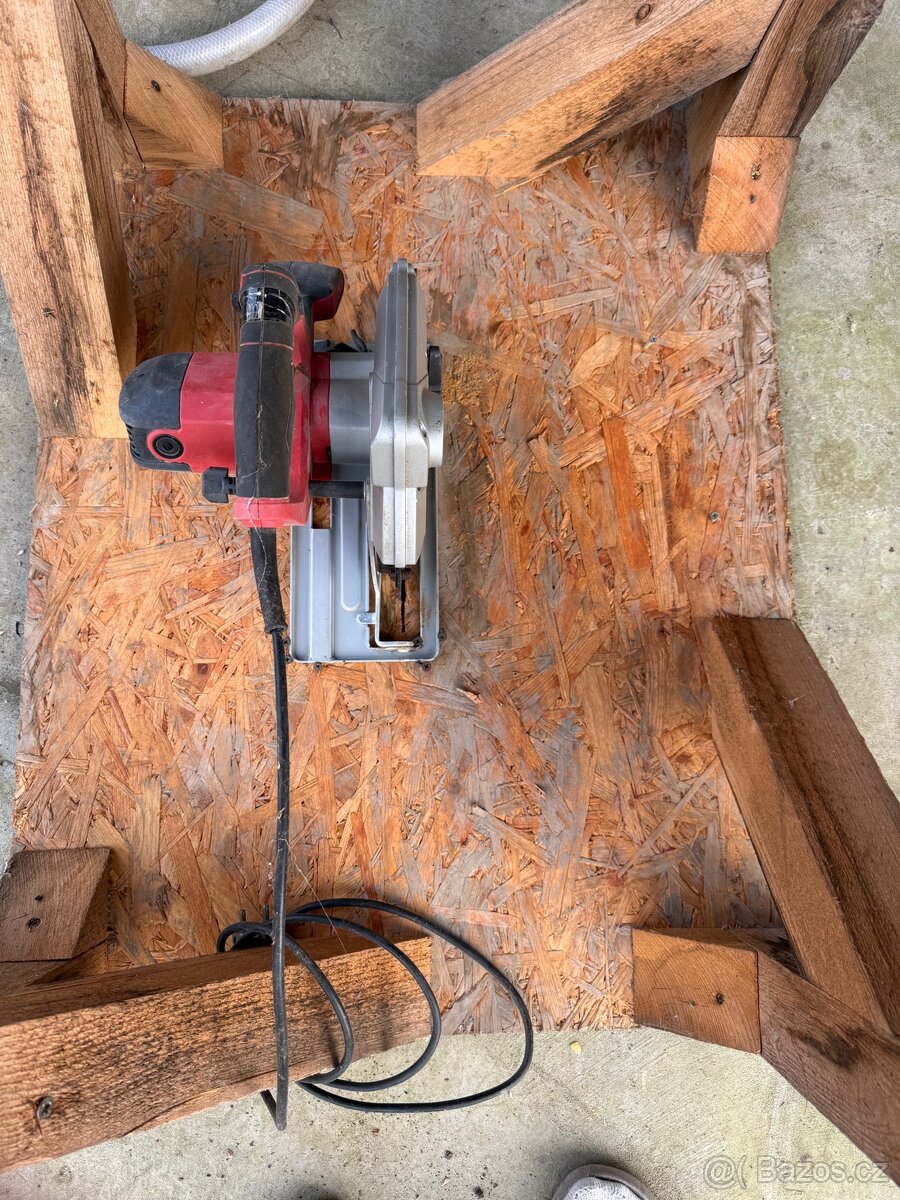 Kotoučová pila Einhell - 3