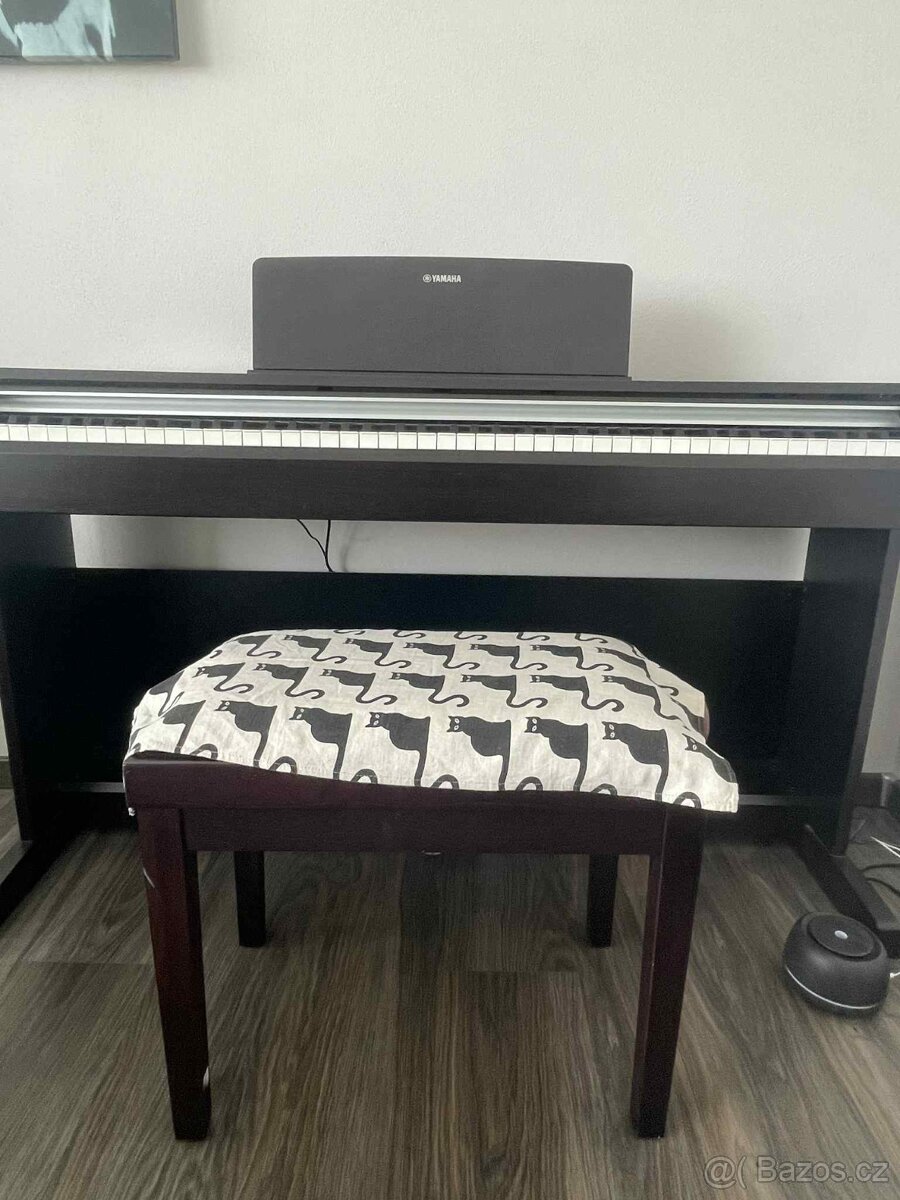 Digitální piano Yamaha YDP 142 R - 3