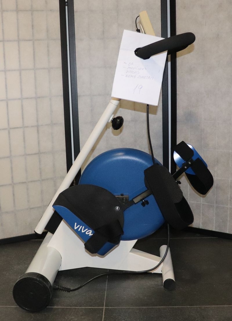 Motomed Viva 1,na nohy. - 3