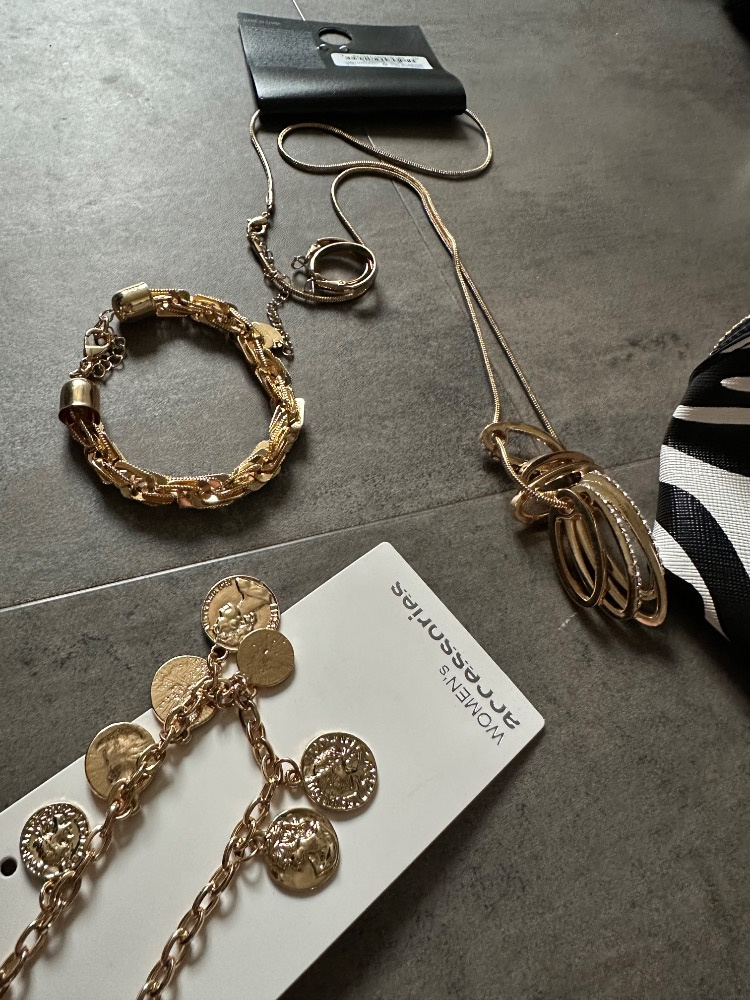 Nové krásné dámské doplňky - 3