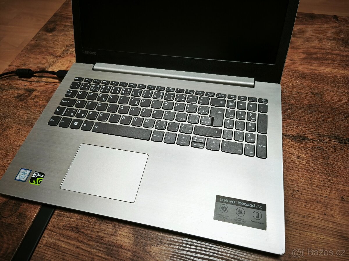 Lenovo IdeaPad 330-15ICH i5-8300H,12GB,128SSD+1T,nVidia 2G - 3