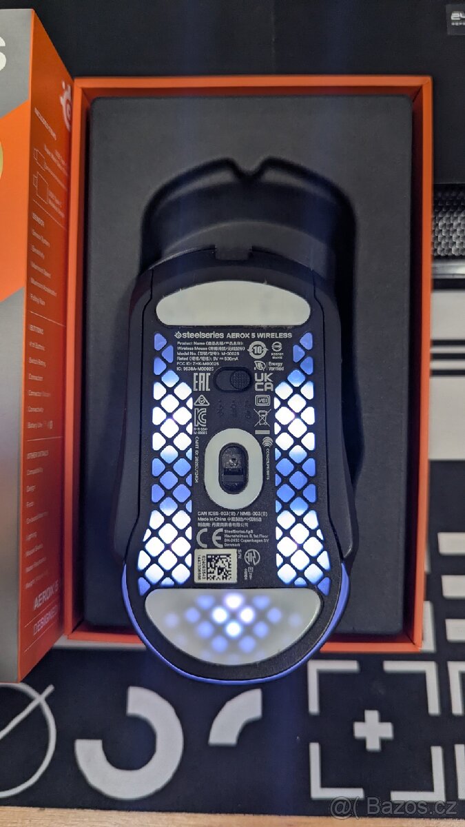 SteelSeries Aerox 5 wireless - 3
