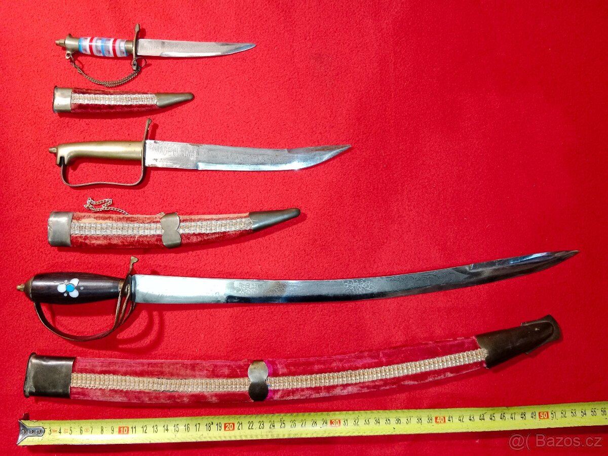 Šavle + dýky 2 ks - vše s pochvami - 3