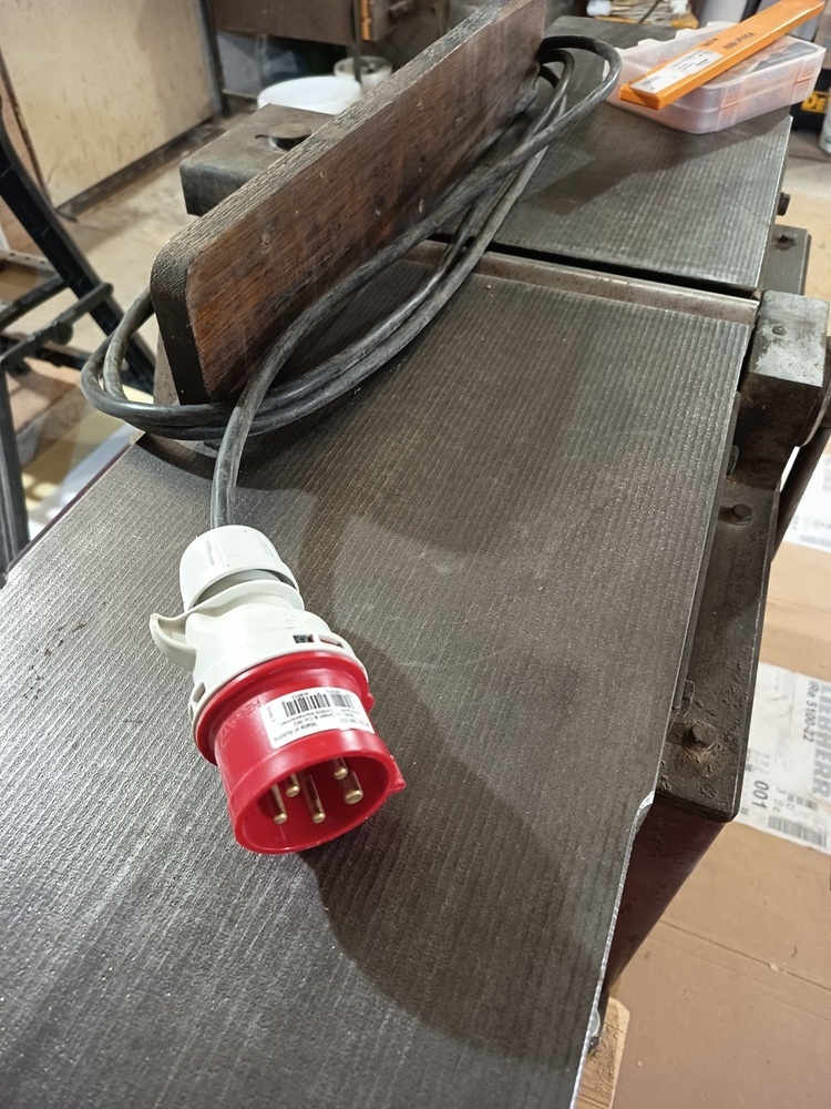 HOBLOVKA KDR MS 300 - 3