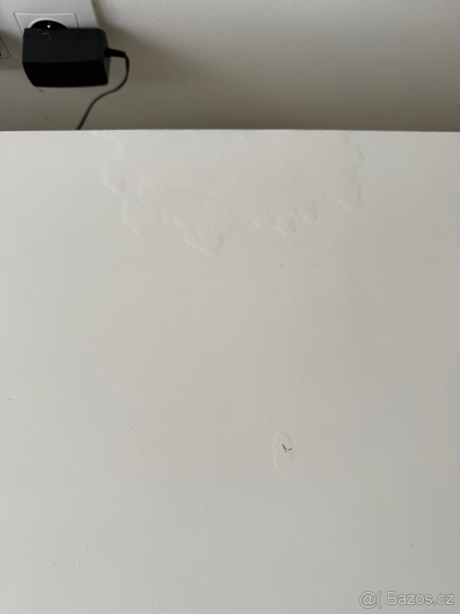 Stolek pod televizi IKEA - 3