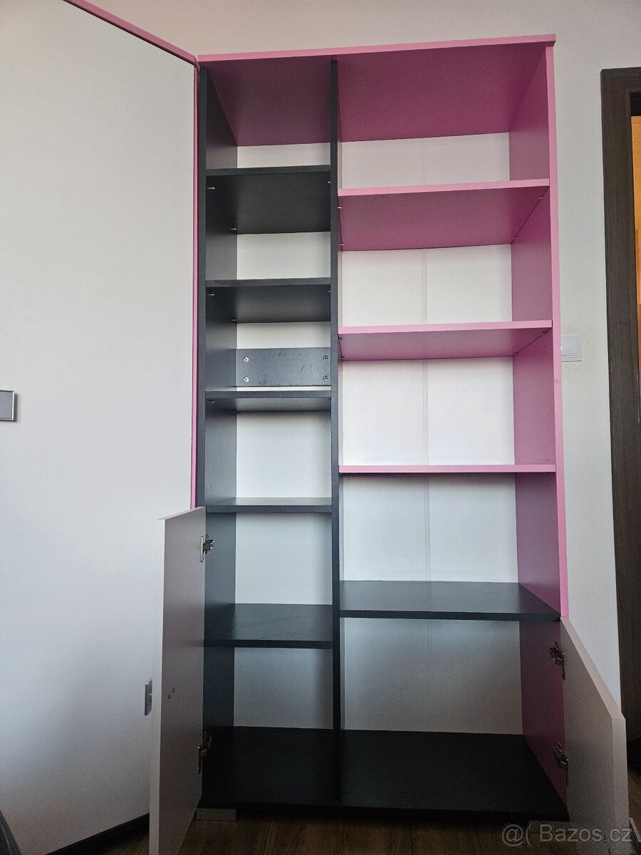 Regál - 3