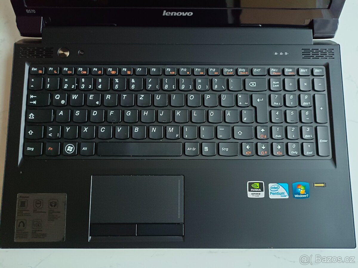 Lenovo IdeaPad B570 - 3