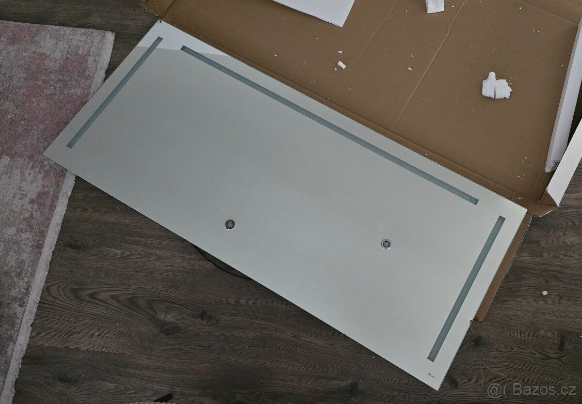 Velké zrcadlo - osvětlení nefunkční - 3