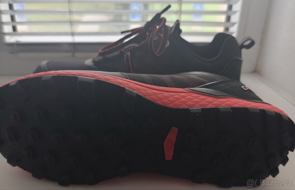 Sportovní obuv nenošené úplně nové - 3