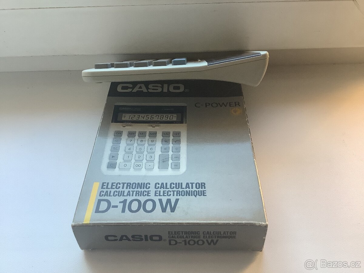 Kalkulačka Casio - 3