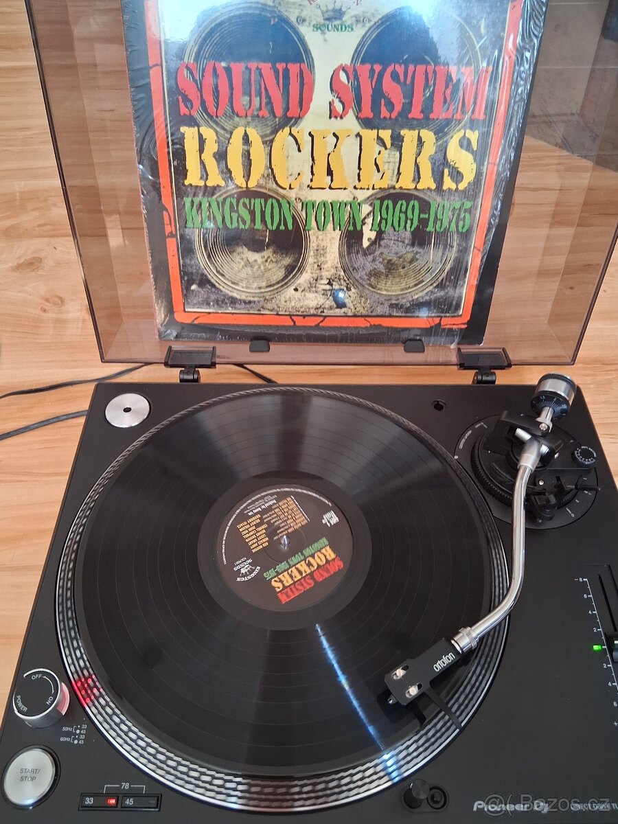 Gramofon Pioneer PLX-500 + Ortofon OM PRO S - 3