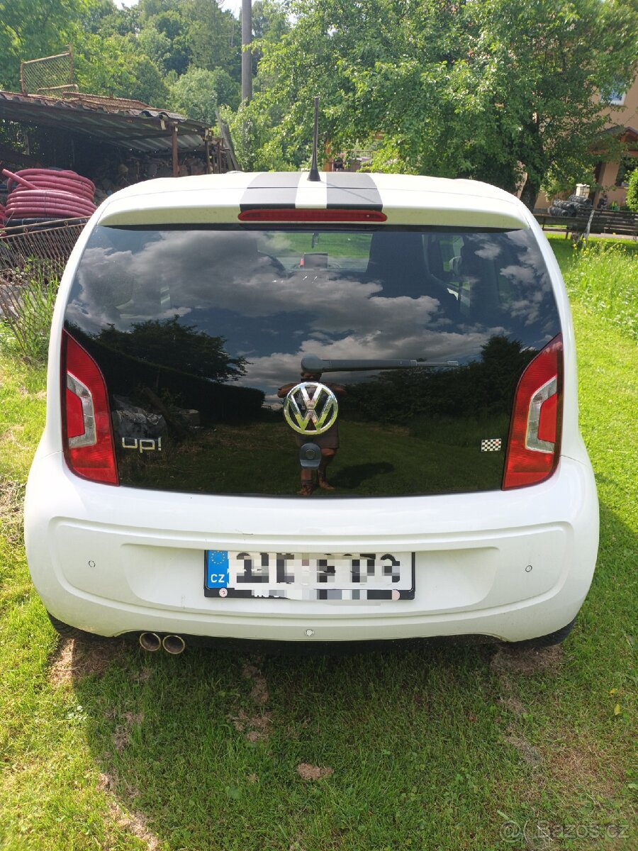 Vw up - 3