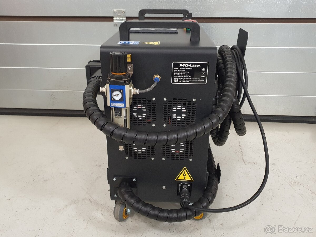 Profesionální čistící pulsní laser o výkonu 300W/ 5mJ - 3