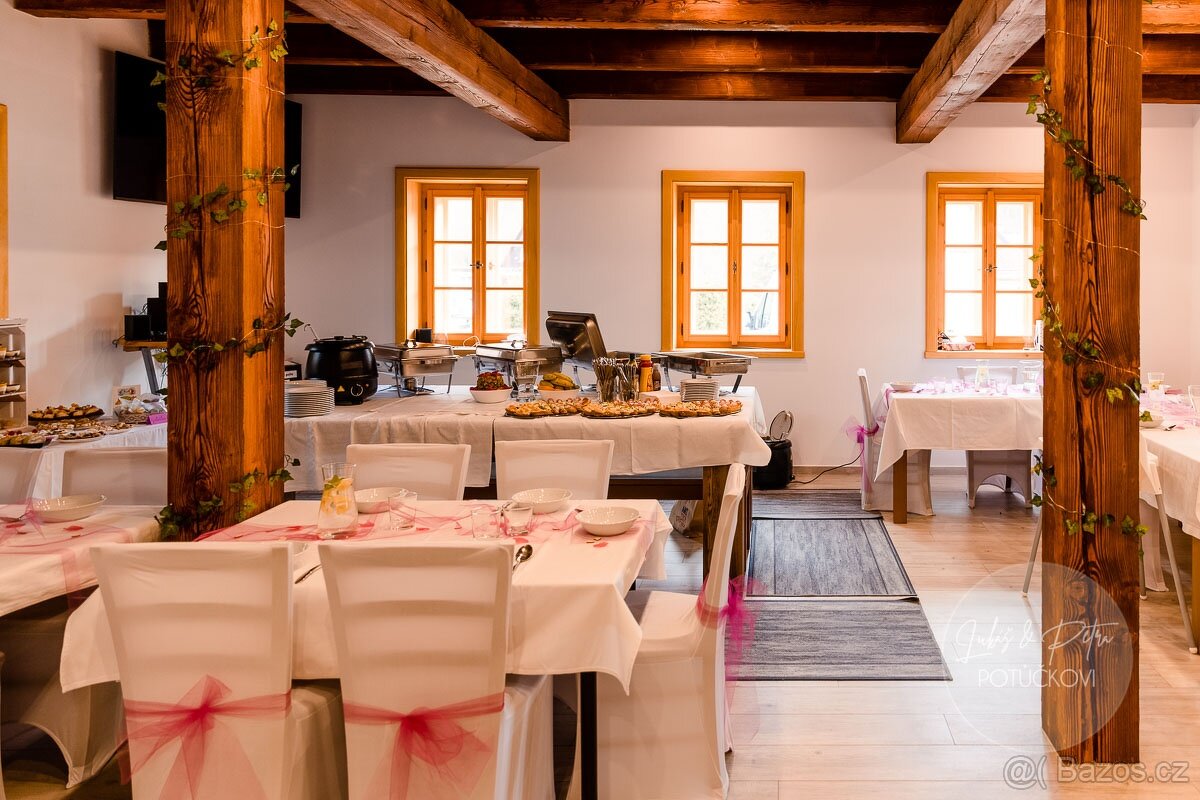 Potahy na židle bílé, svatební, univerzal - 3