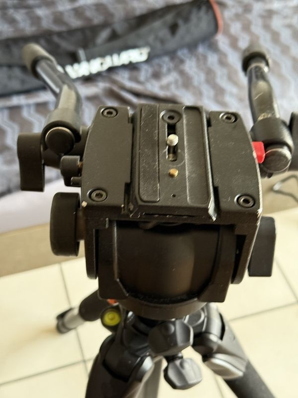 Profesionální videohlava Manfrotto 501 s Alta Pro 263AT - 3