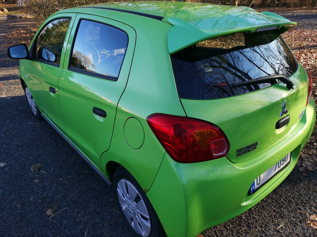 Prodám Mitsubishi Space Star Eco 1,0 52kw,rok 2014 - 3