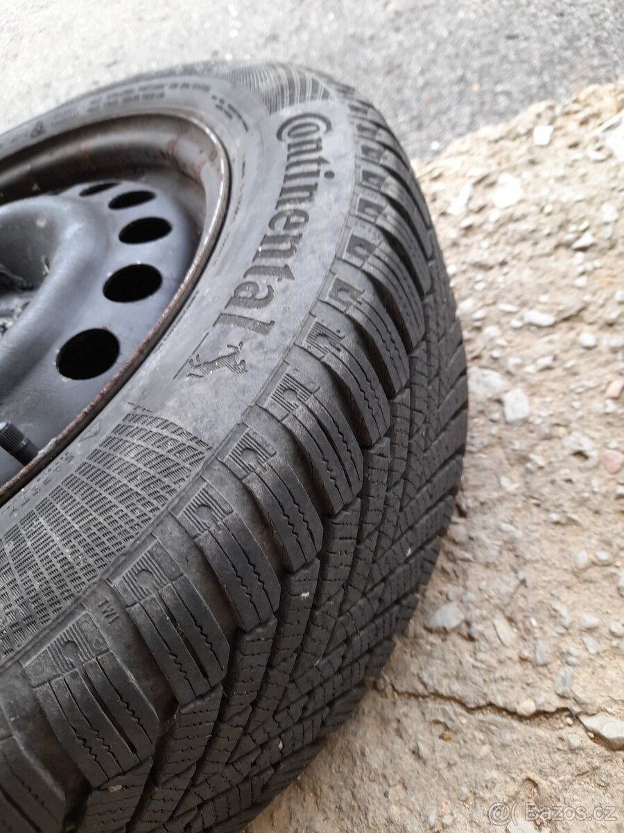 zimní pneumatiky s plechovými ráfky - 3