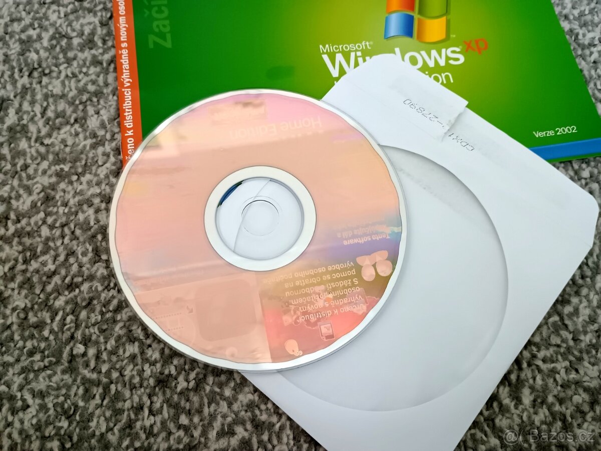 Windows XP originální instalační CD a příručka - 3