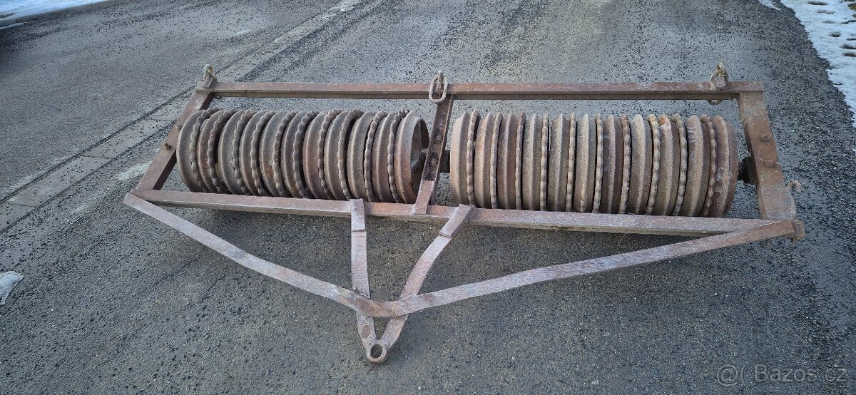 Cambridge válce - 3