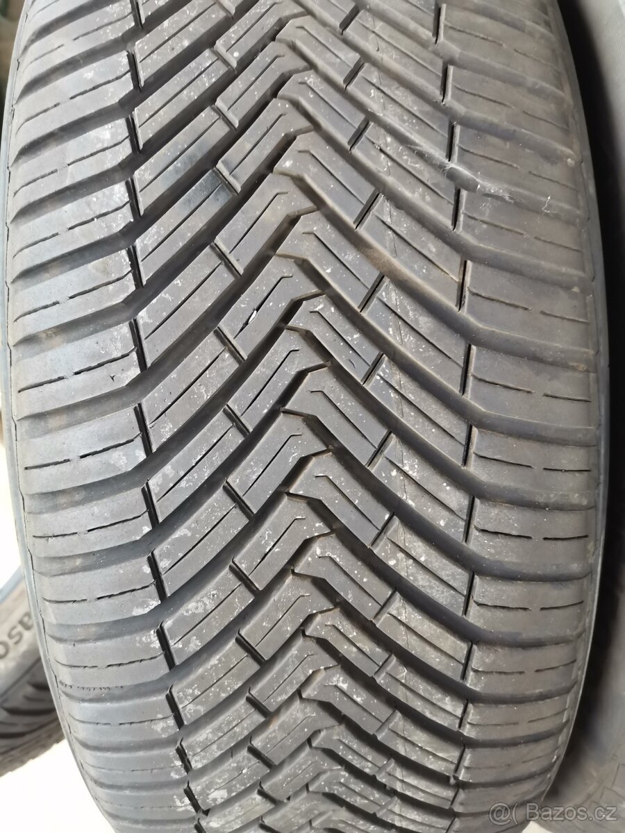 215/50/19 celorocni pneu MICHELIN 215/50 R19 - 3