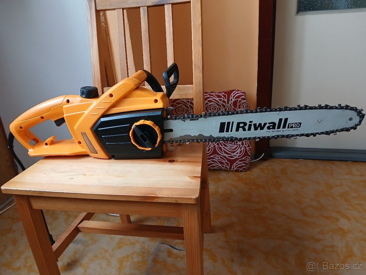 elektricka pila riwall recs 1840 - 3