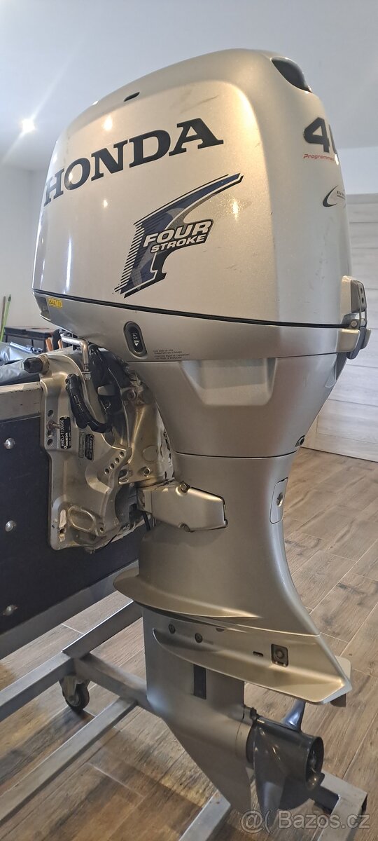 Lodní motor Honda 40hp, EFI - 3