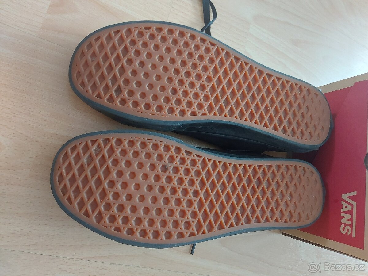 Tenisky Vans (velikost 41) - 3