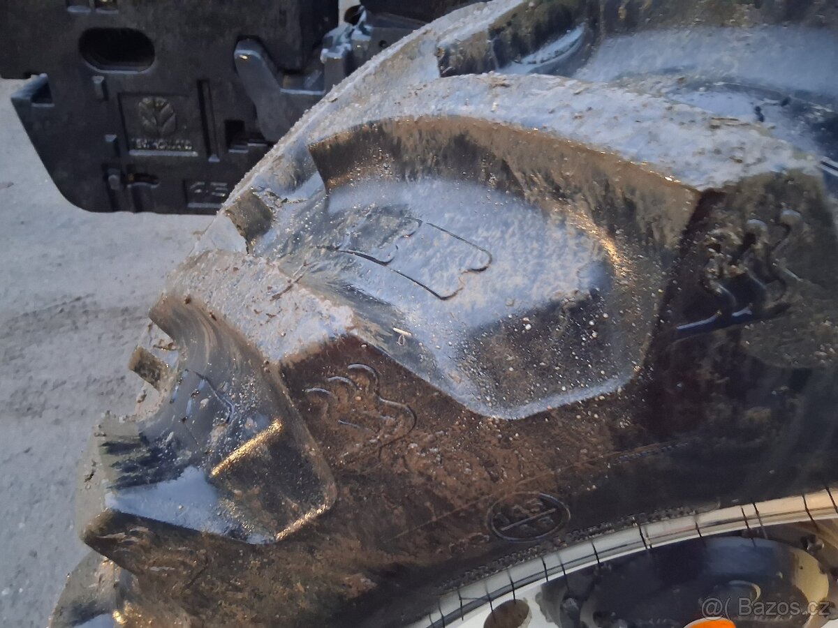 Traktor New Holland T7 200 - 3